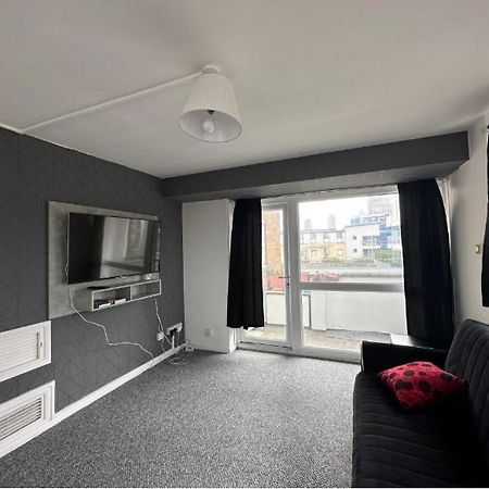 Spacious,1 Bed, Balcony, Southwark Central ロンドン エクステリア 写真